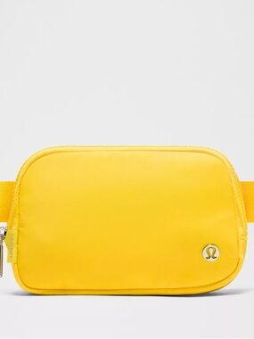 Giveaways 
Lululemon Yellow Lemon Lush Belt Bag